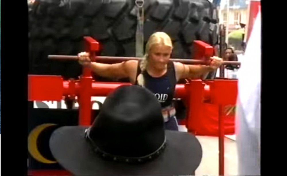 Heini-tire-lift.jpg