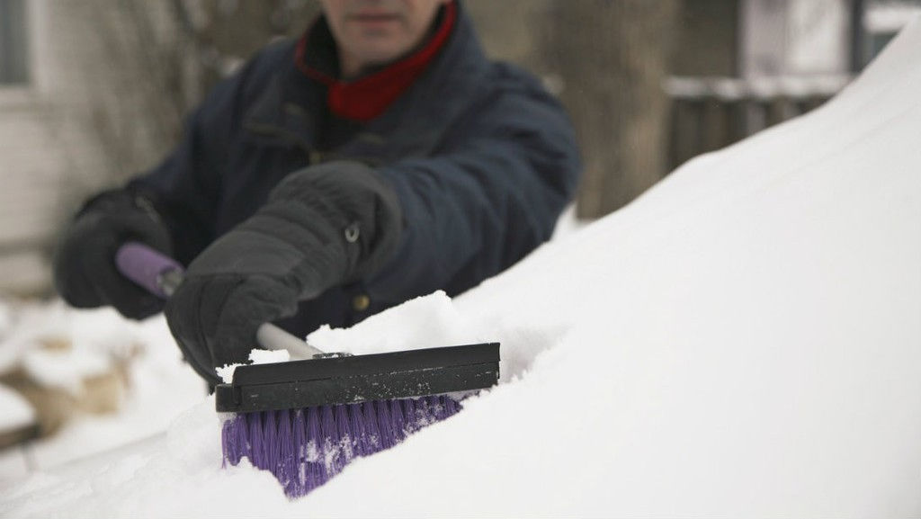 scrape-ice.jpg