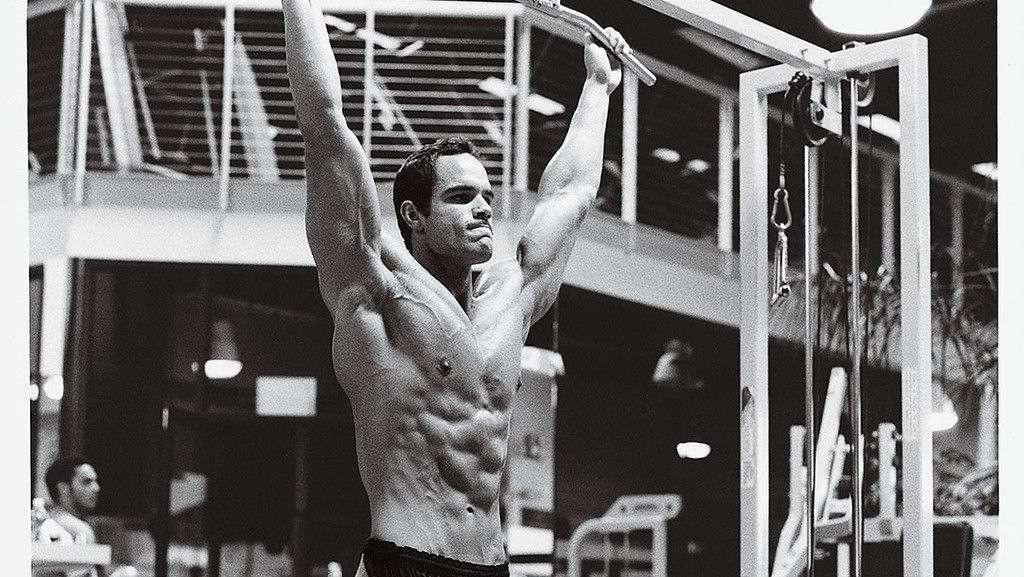 tall-pullup-back-workout_0.jpg